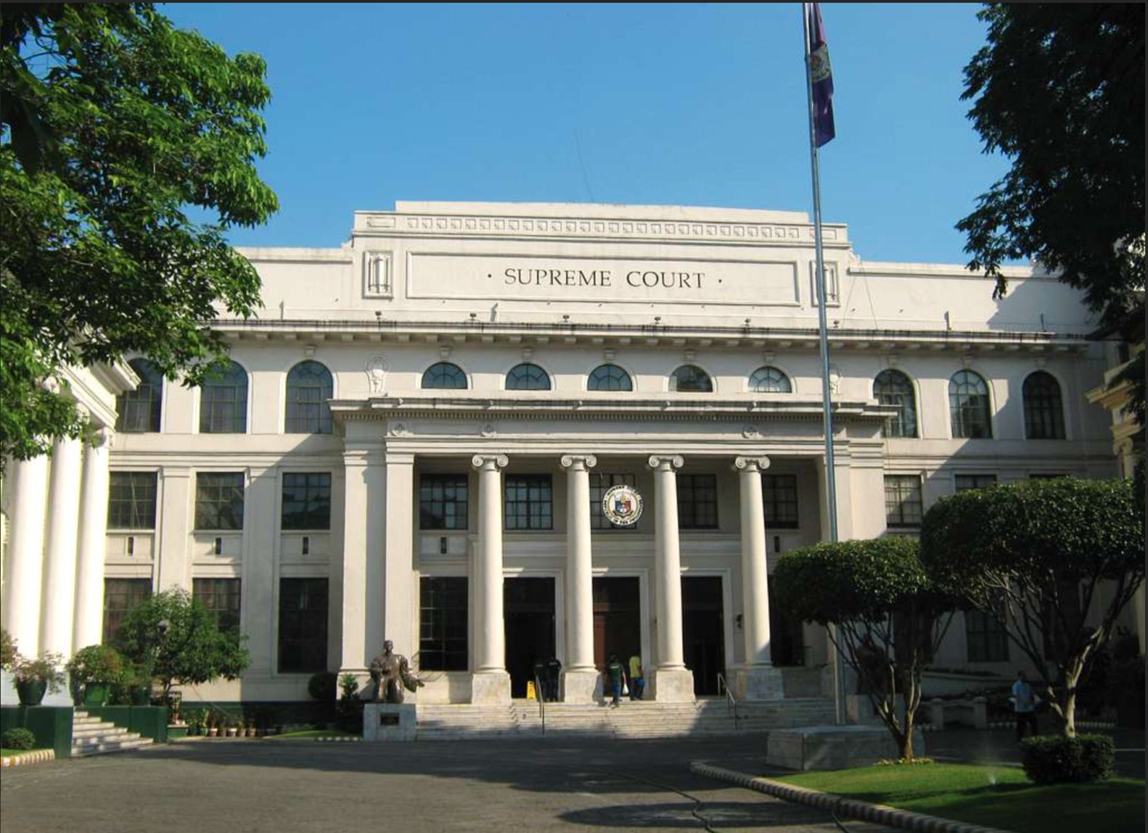 Høyesterett vurderer Trumps tollmakt: Kan velte handelspolitikken